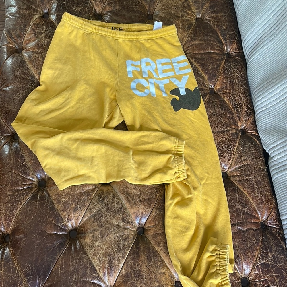 Free City Sweatpants